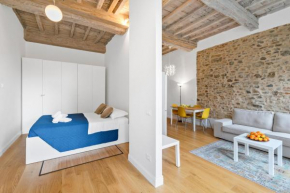 Teatro della Pergola Apartment, Florence